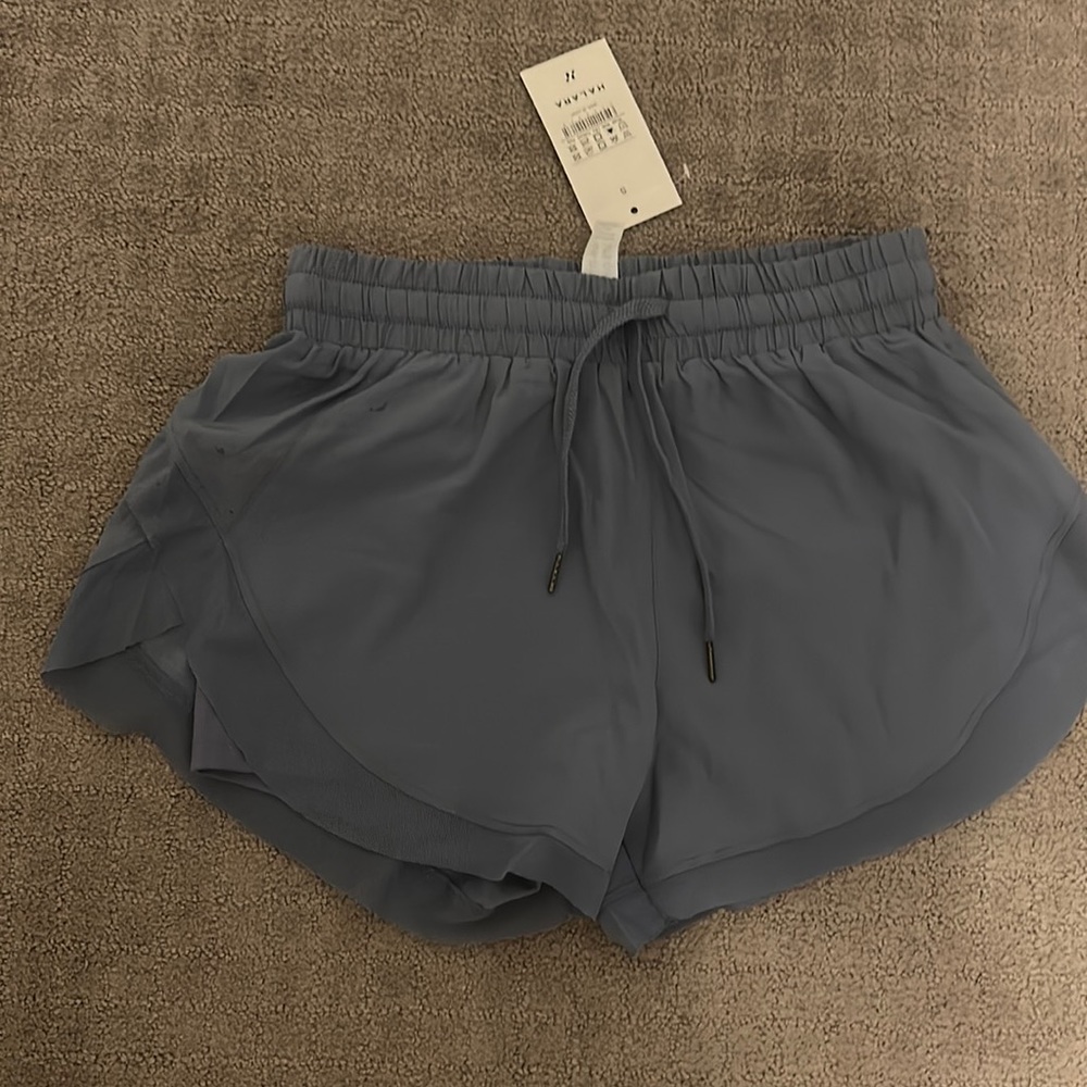 NWT Halara mesh 2 in one gym/running shorts size M